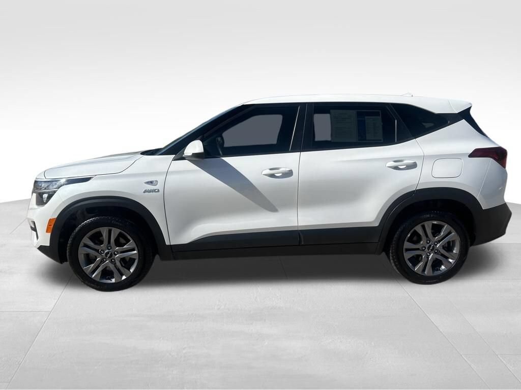 Used 2023 Kia Seltos LX