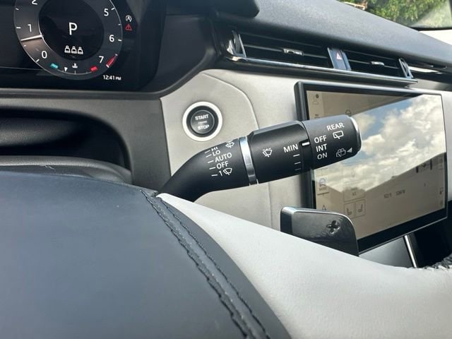 2025 Land Rover Range Rover Velar Dynamic SE - Photo 23