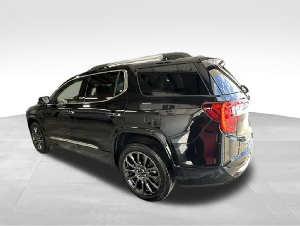 Used 2023 GMC Acadia Denali SUV