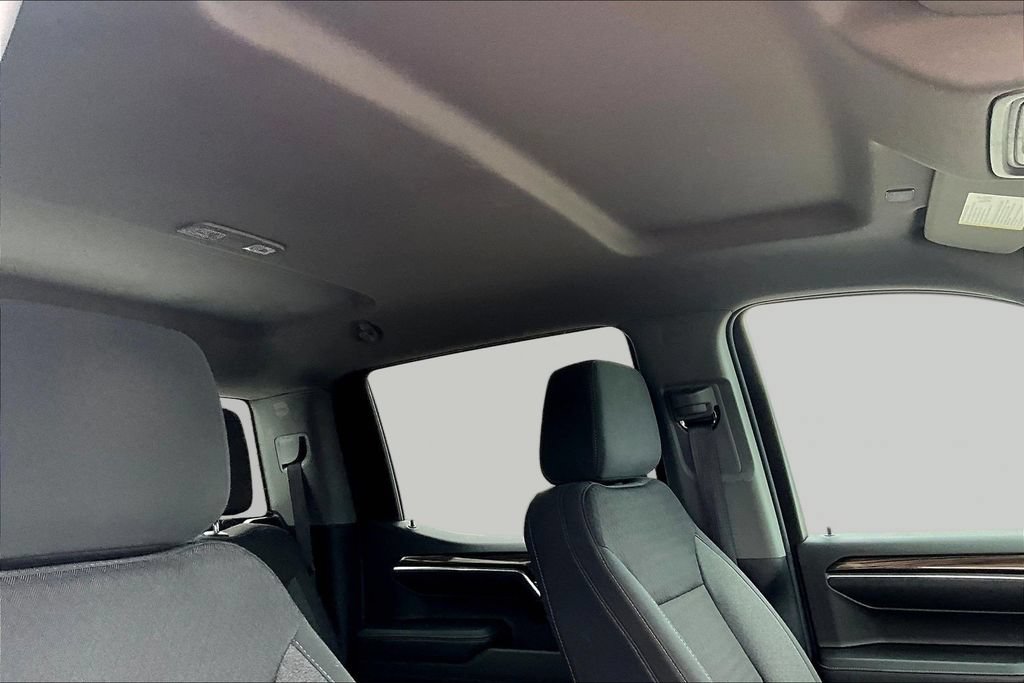 2023 Chevrolet Silverado 1500 LT - Photo 28