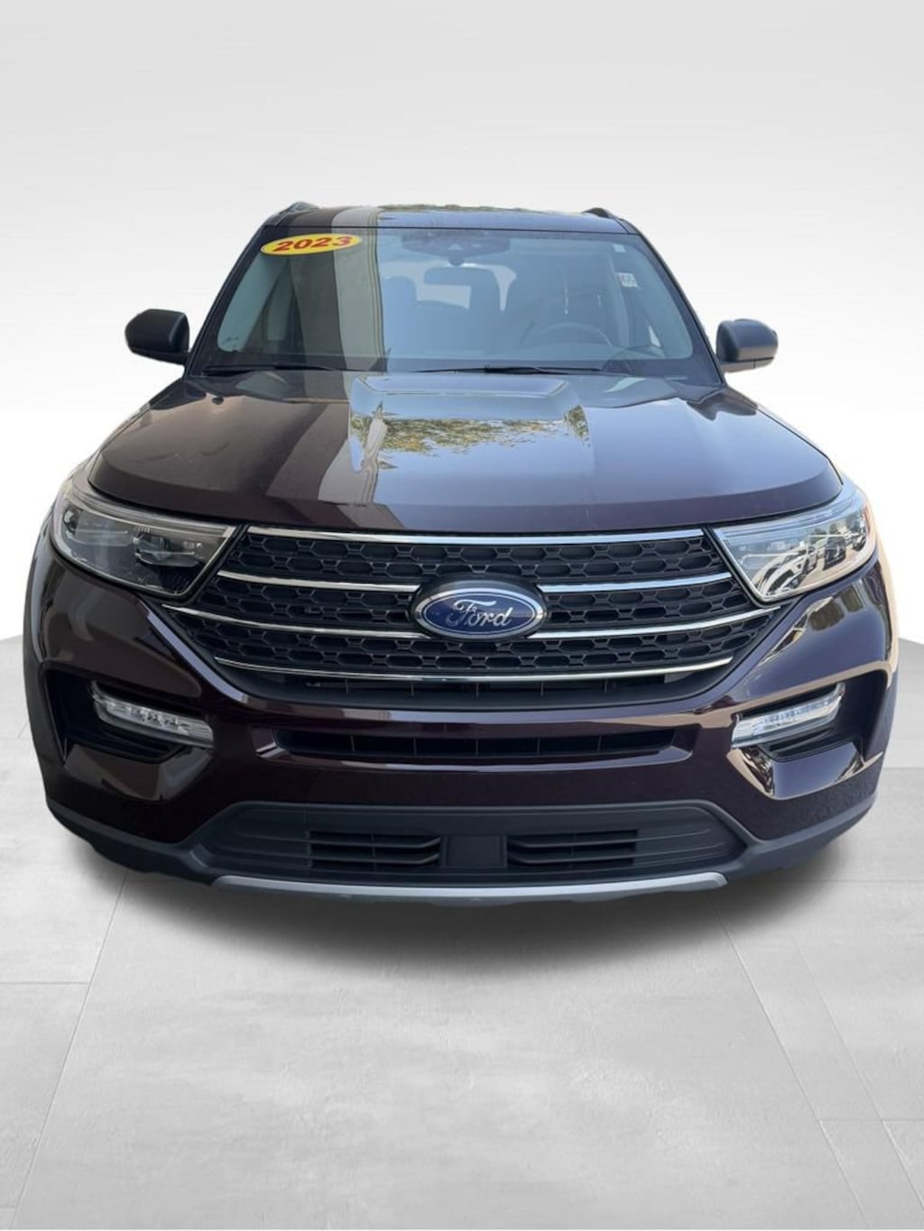Used 2023 Ford Explorer XLT