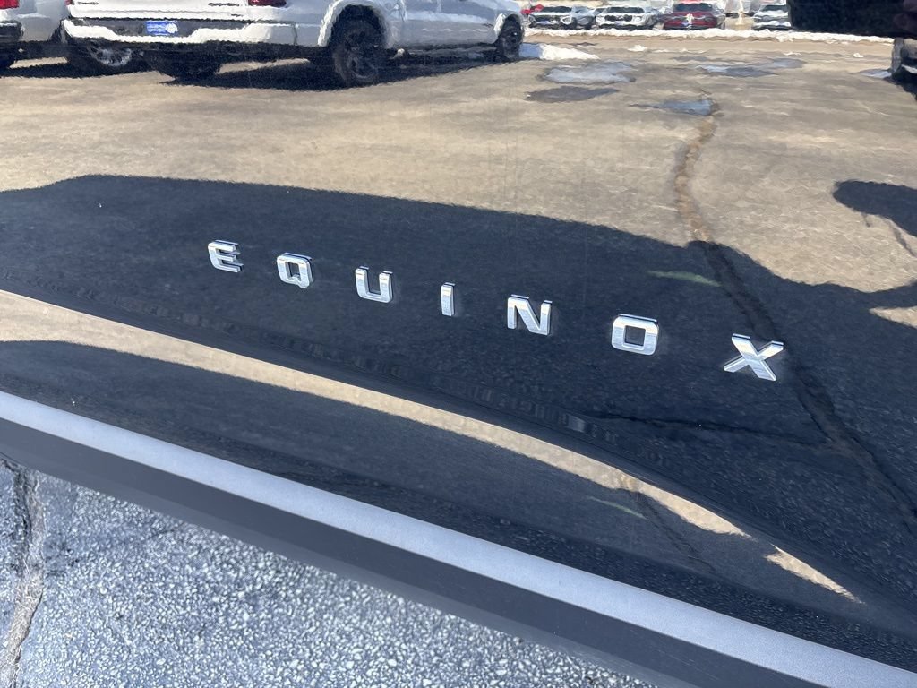 2025 Chevrolet Equinox LT - Photo 12