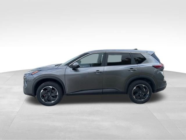 2024 Nissan Rogue SV photo 2