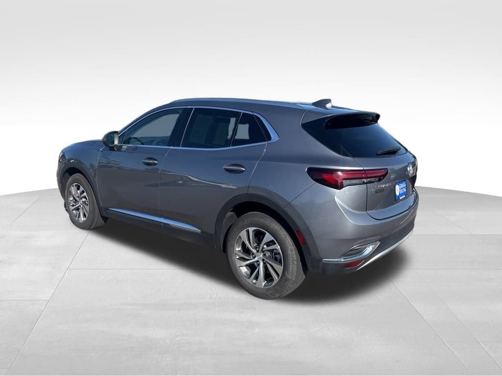 2021 Buick Envision Essence photo 3