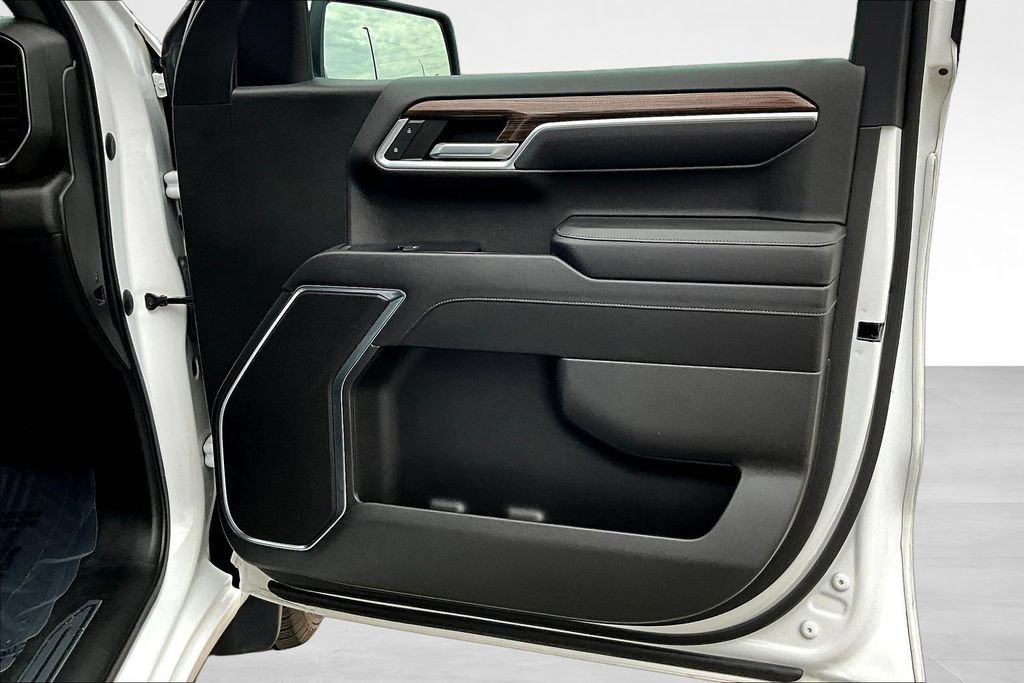 2023 Chevrolet Silverado 1500 LT - Photo 29