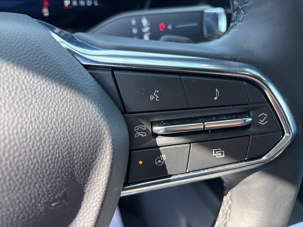 2025 Chevrolet Equinox LT - Photo 27