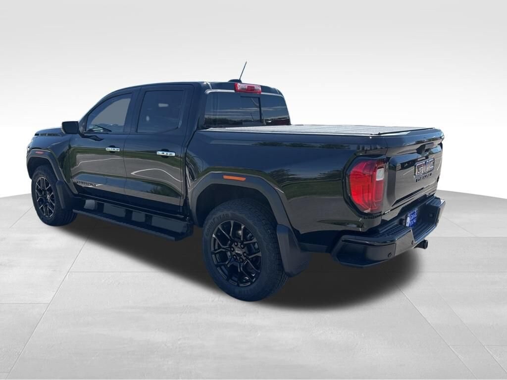 Used 2024 GMC Canyon Denali Truck