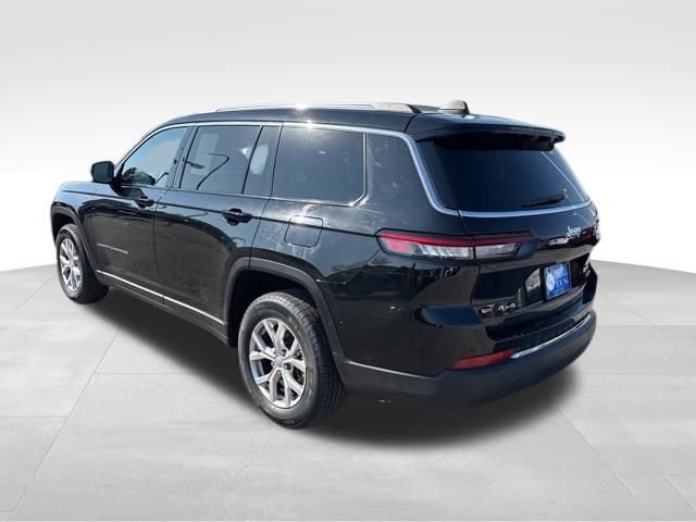 2022 Jeep Grand Cherokee Limited photo 2