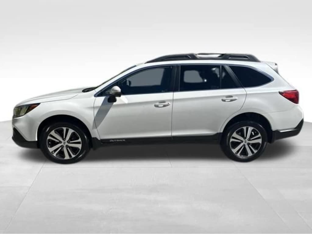Used 2018 Subaru Outback Limited