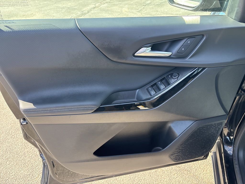 2025 Chevrolet Equinox LT - Photo 18