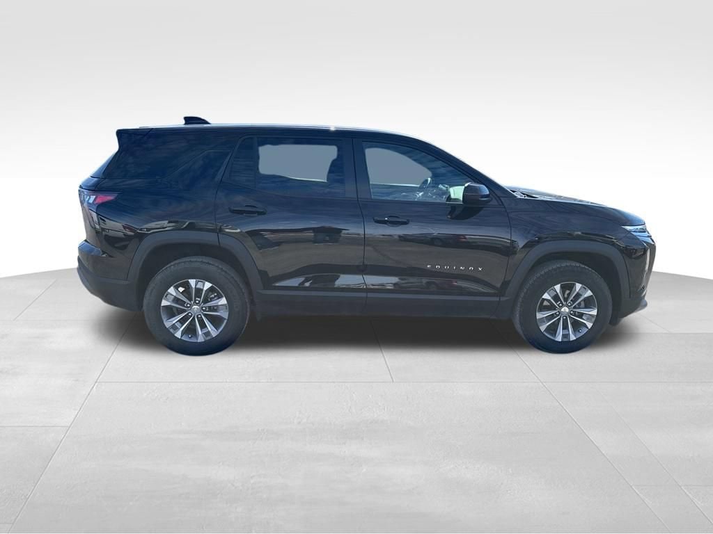 2025 Chevrolet Equinox LT - Photo 8
