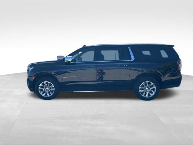 2024 Chevrolet Suburban Premier photo 3