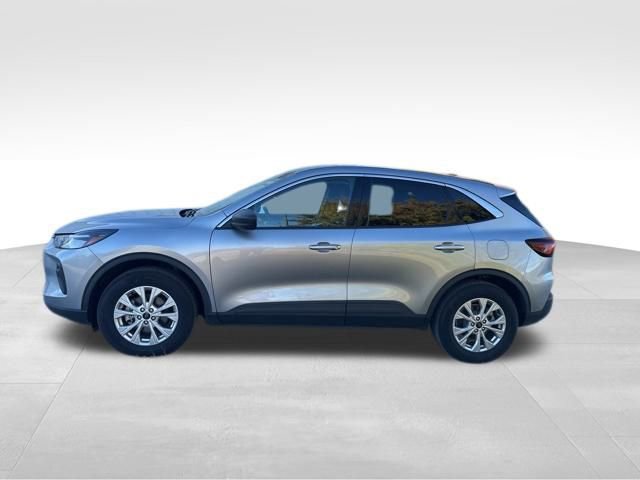 2024 Ford Escape Active photo 2
