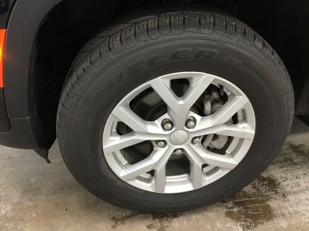 Used 2023 Jeep Grand Cherokee