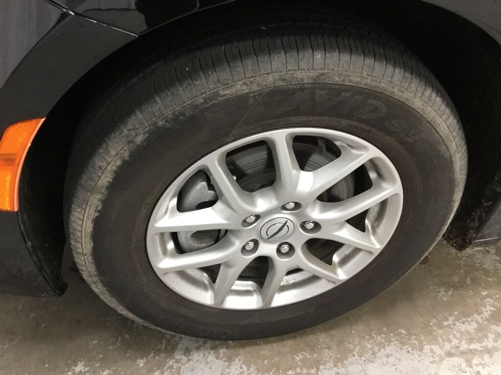 Used 2024 Chrysler Pacifica