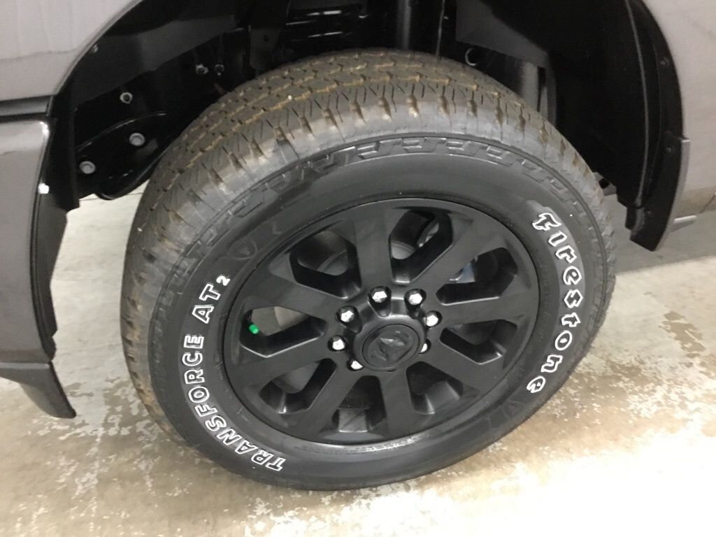 New 2026 Ram 2500 BIG HORN CREW CAB 4X4 6'4 BOX Pickup