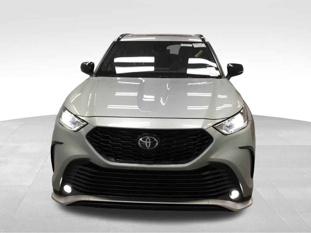 Used 2022 Toyota Highlander XSE SUV