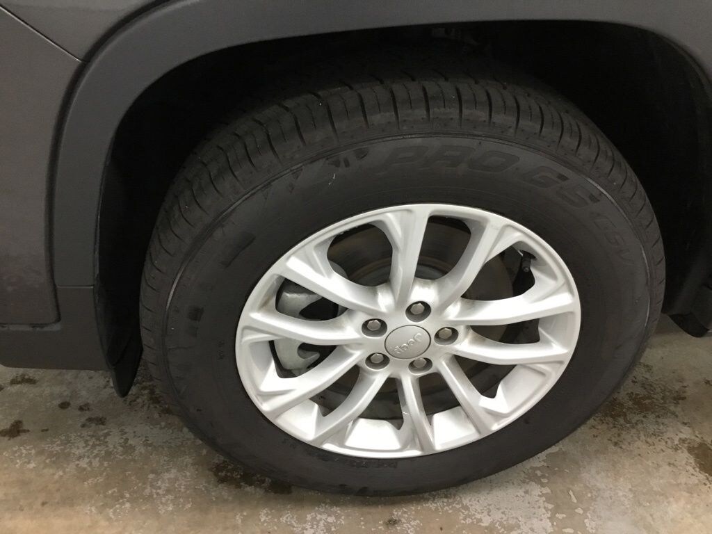 Used 2022 Jeep Cherokee
