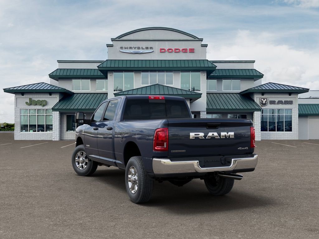 New 2025 Ram 2500 BIG HORN CREW CAB 4X4 6'4 BOX Pickup