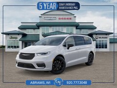 2026 Chrysler Pacifica LIMITED AWD Passenger Van