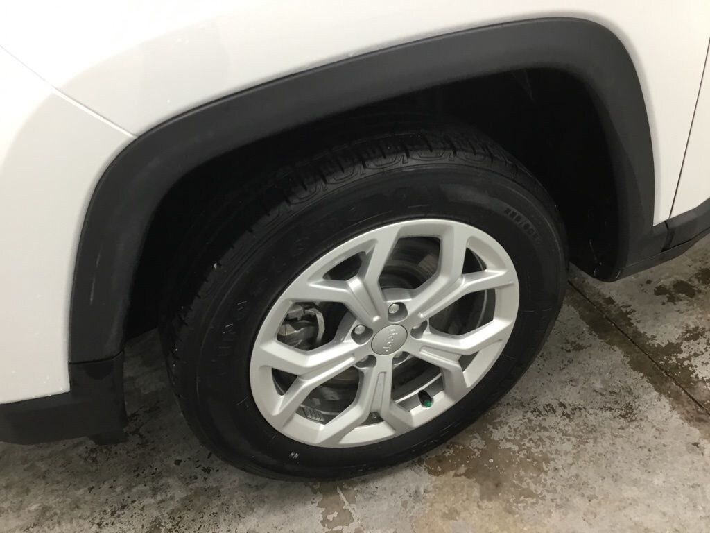 Used 2024 Jeep Compass Latitude SUV