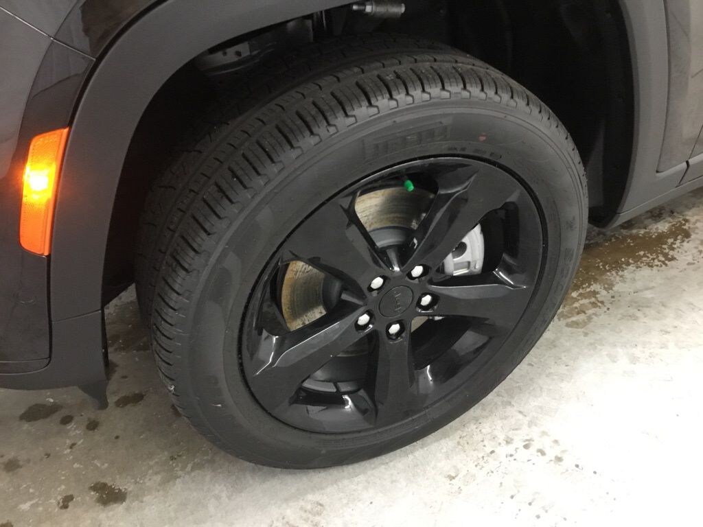 New 2025 Jeep Grand Cherokee L LIMITED 4X4 Sport Utility