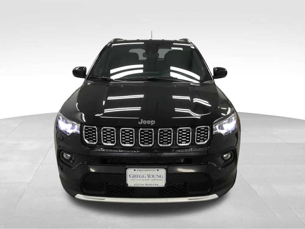 New 2025 Jeep Compass LIMITED 4X4 Sport Utility