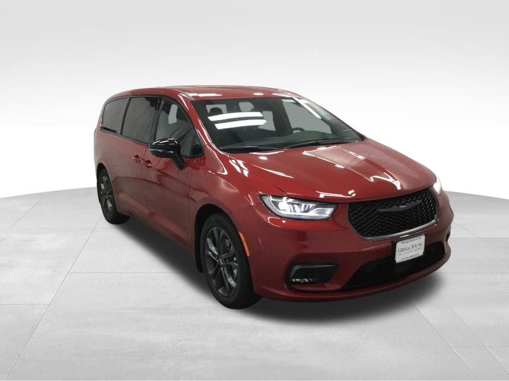 New 2026 Chrysler Pacifica SELECT Passenger Van