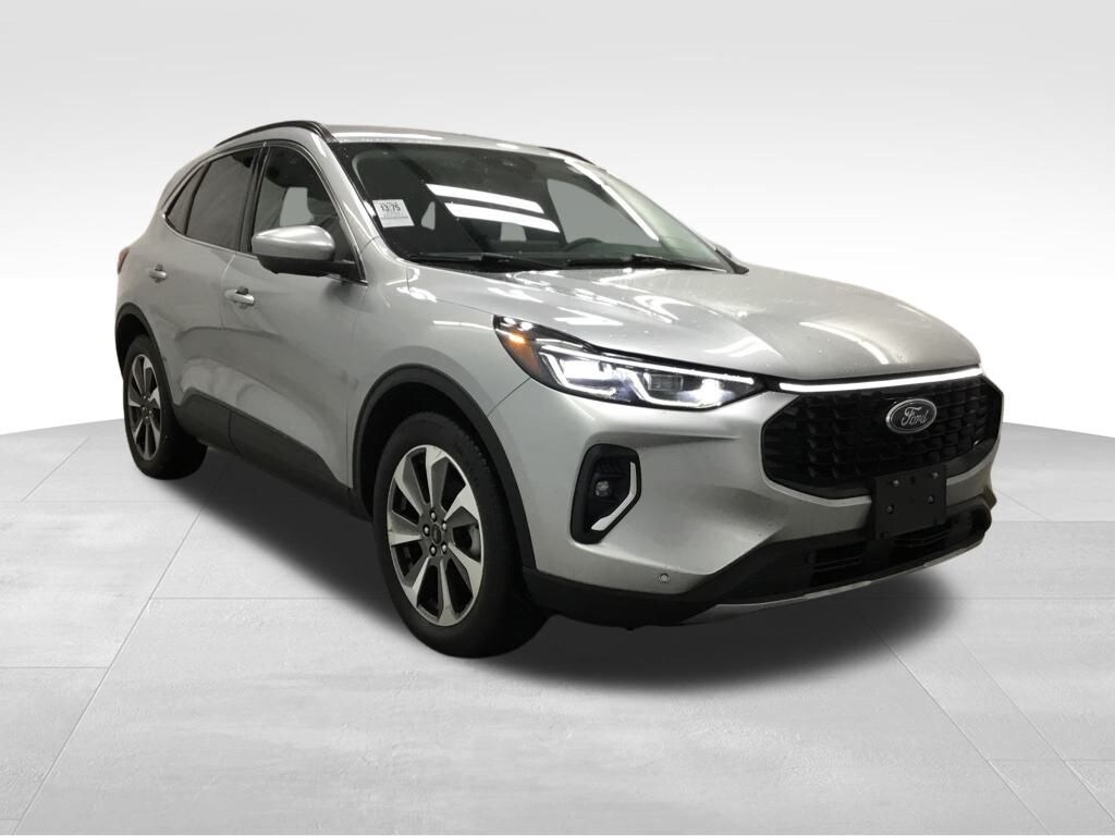 Used 2023 Ford Escape Platinum SUV