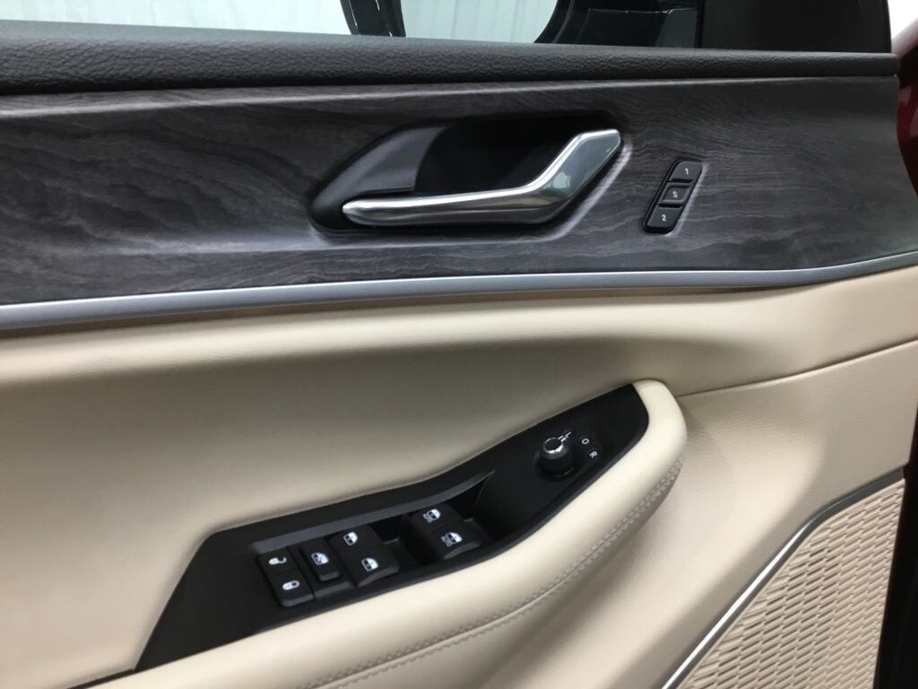 Used 2024 Jeep Grand Cherokee
