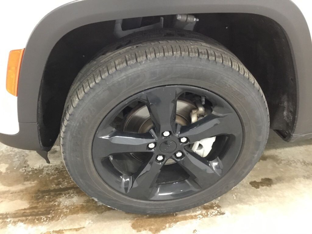 Used 2023 Jeep Grand Cherokee Limited SUV