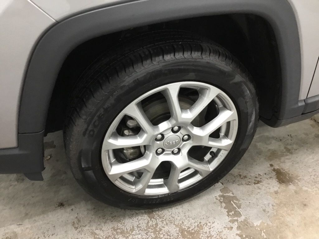 Used 2022 Jeep Compass Latitude Lux SUV