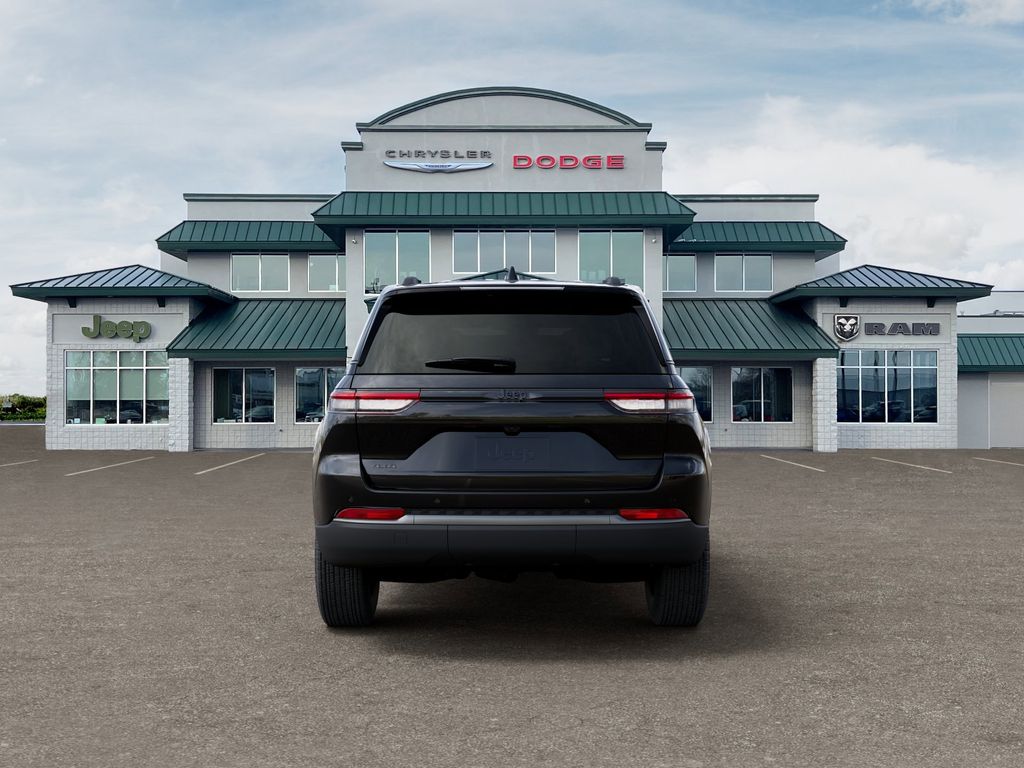 2026 Jeep Grand Cherokee Laredo - Photo 7
