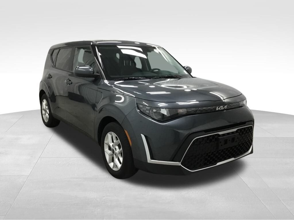 Used 2024 Kia Soul LX Hatchback