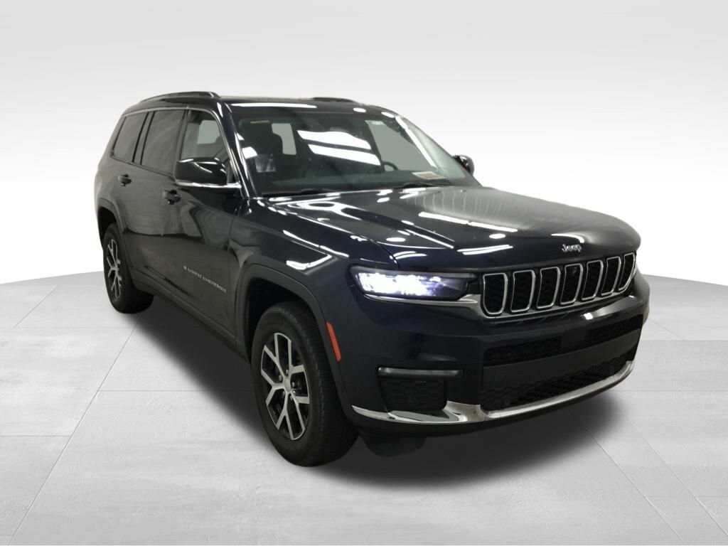 Used 2023 Jeep Grand Cherokee L