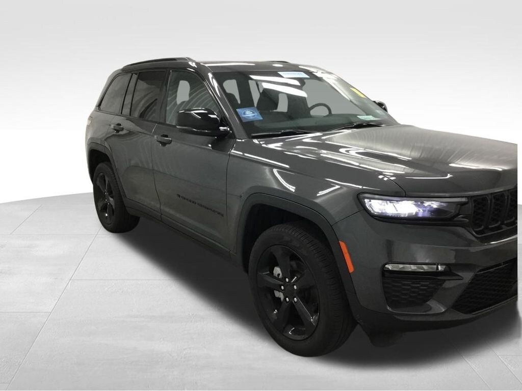 Used 2024 Jeep Grand Cherokee
