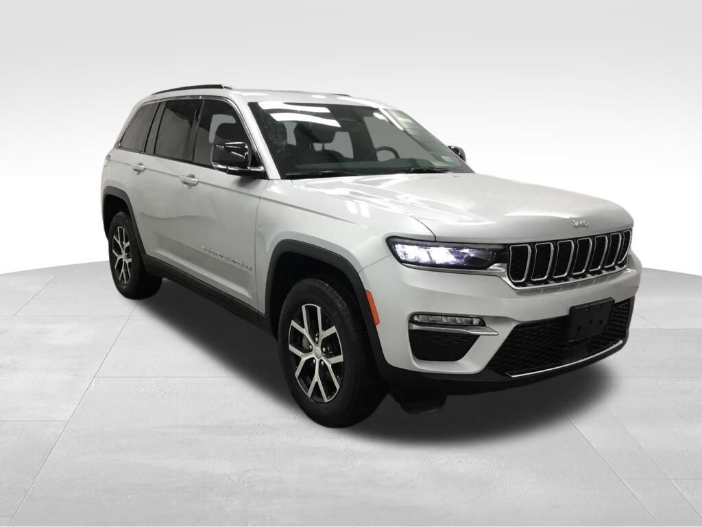 Used 2025 Jeep Grand Cherokee