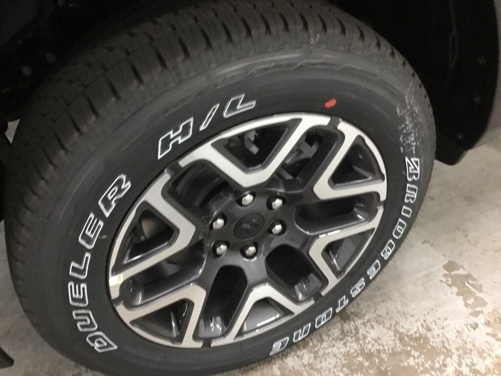 New 2026 Ram 1500 LARAMIE CREW CAB 4X4 5'7 BOX Pickup