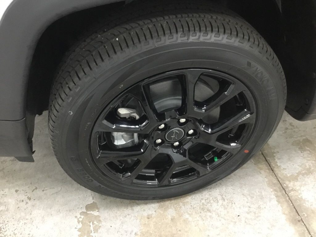 New 2026 Jeep Compass LATITUDE ALTITUDE 4X4 Sport Utility