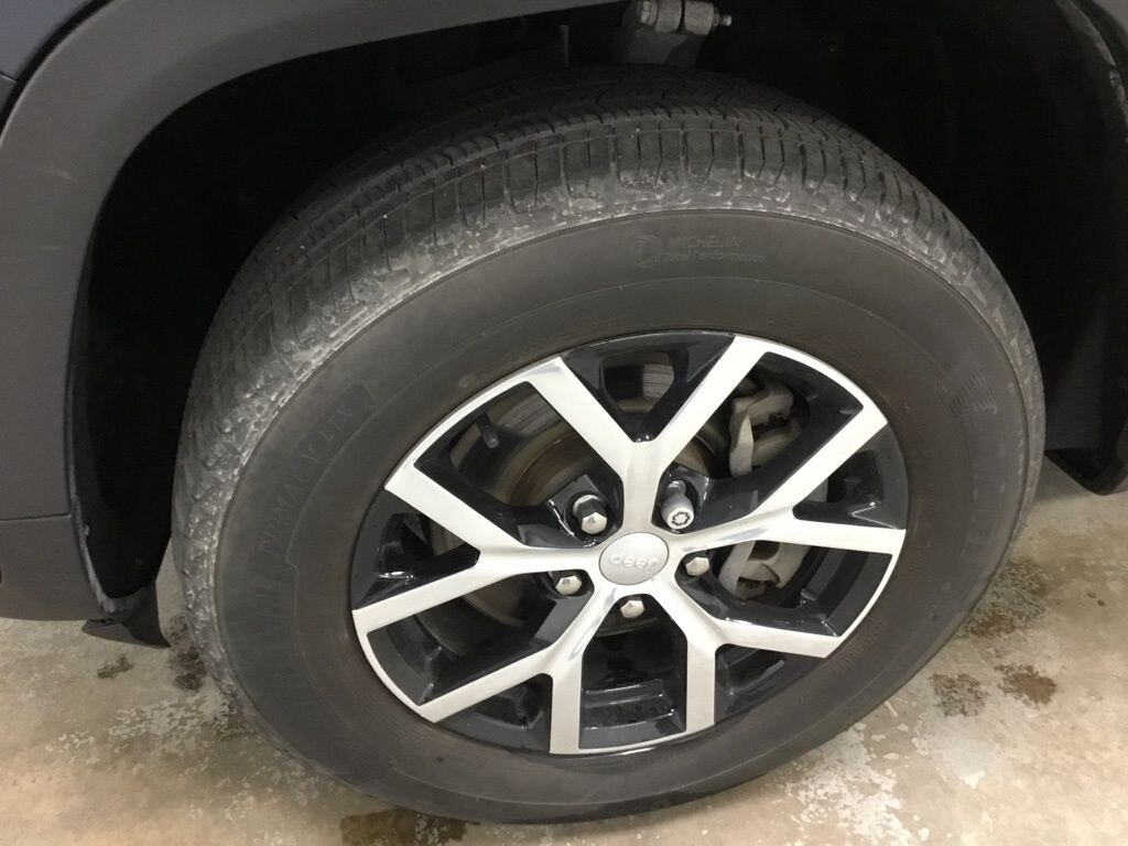 Used 2023 Jeep Grand Cherokee L