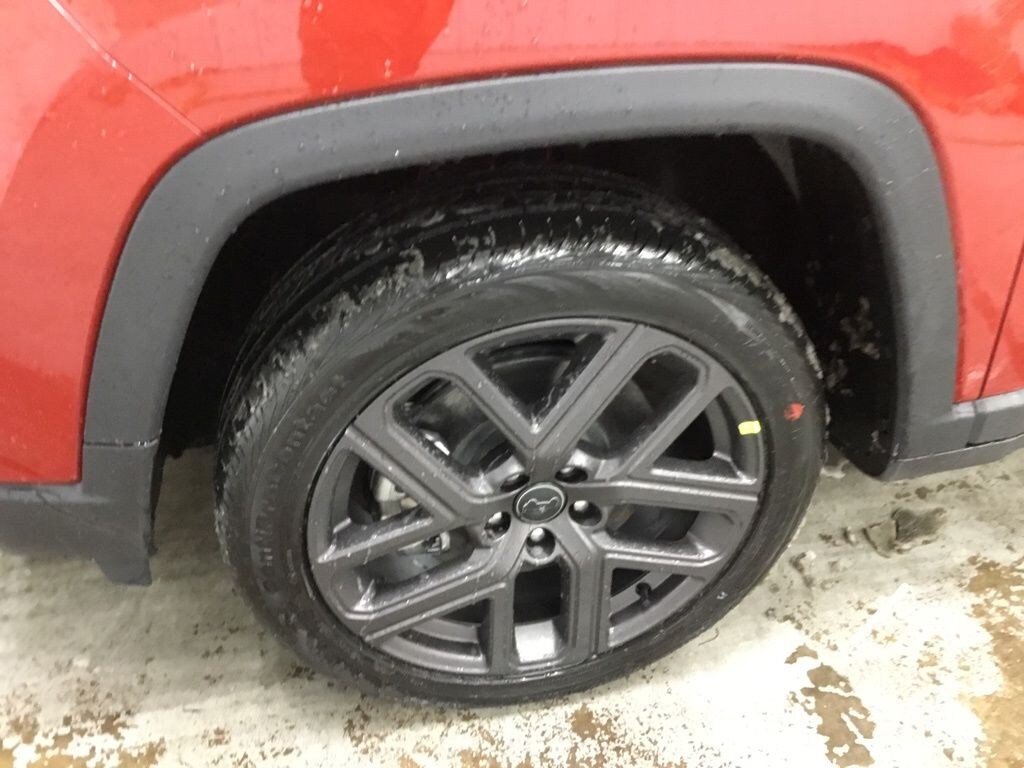 New 2026 Jeep Compass LATITUDE ALTITUDE 4X4 Sport Utility