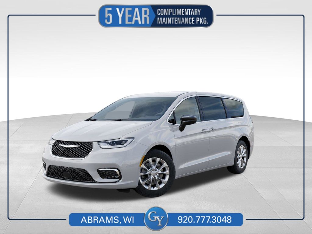 2026 Chrysler Pacifica Select AWD's photo