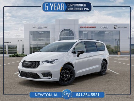 2026 Chrysler Pacifica LIMITED AWD Passenger Van