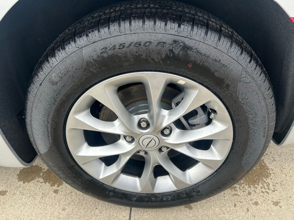 2026 Chrysler Pacifica Select - Photo 32