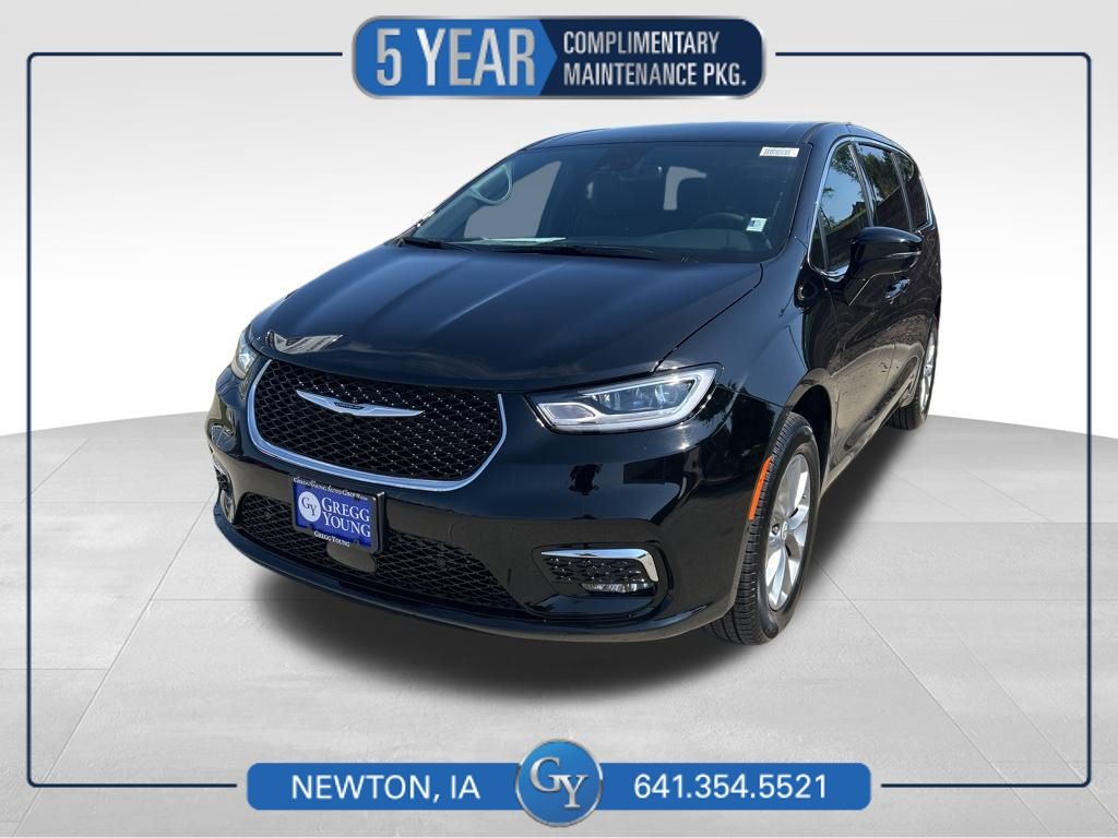 2026 Chrysler Pacifica Passenger Van 