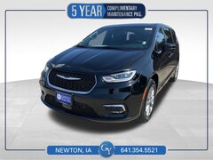 2026 Chrysler Pacifica SELECT AWD Passenger Van