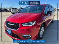 2026 Chrysler Pacifica SELECT Passenger Van
