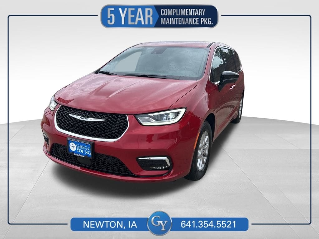 New 2026 Chrysler Pacifica SELECT Passenger Van