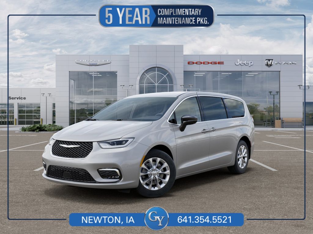 2026 Chrysler Pacifica Passenger Van 