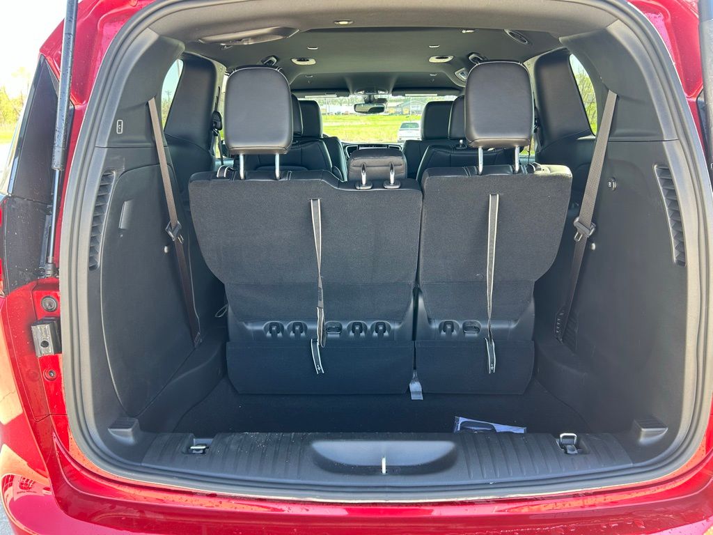 2026 Chrysler Pacifica Select - Photo 11